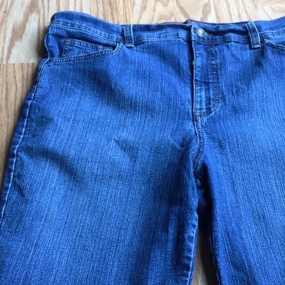 Gloria Vanderbilt Pants - Jean Bermuda’s